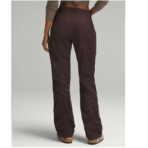 Lululemon Dance Studio Espresso Brown Size 6 - Mid-Rise Pant *Short